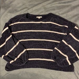 Navy blue and white American Eagle sweater.